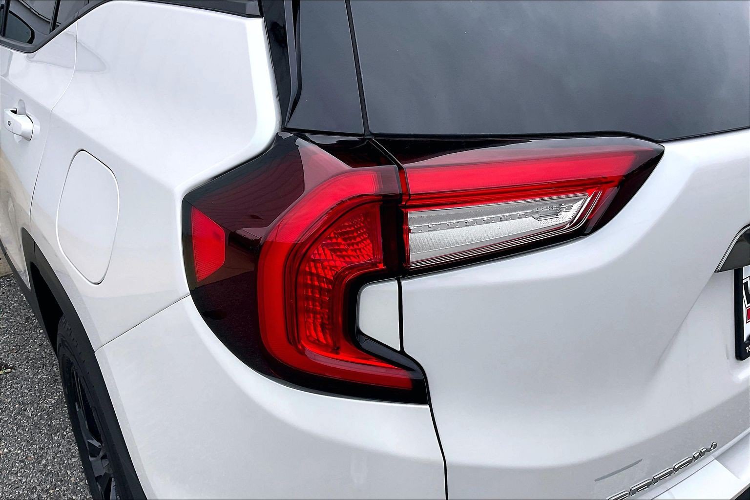 Used 2022 GMC Terrain AT4 w/ Infotainment Package II AWD/4WD image 33