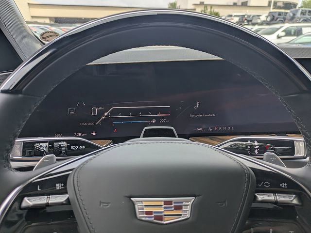 Certified 2026 Cadillac Escalade Platinum Sport w/ LPO, ONYX Package AWD/4WD image 32