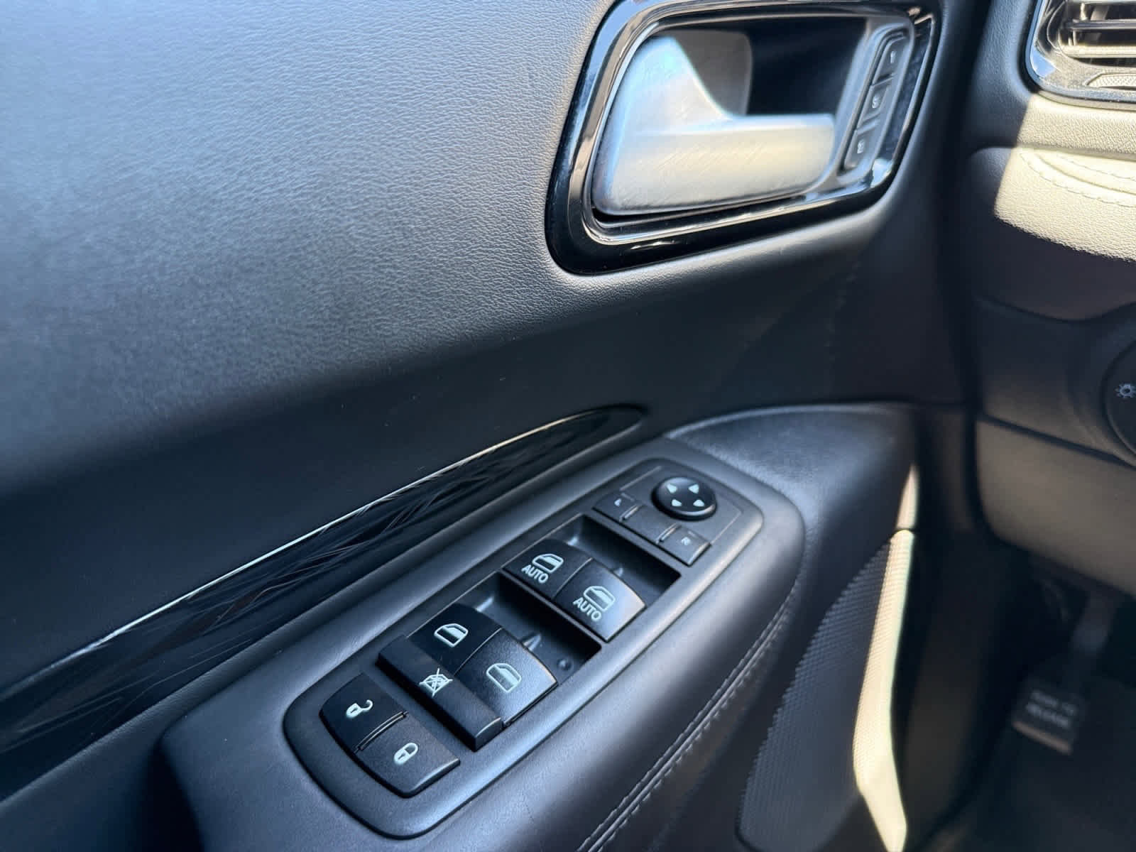 Used 2021 Dodge Durango Citadel RWD image 28