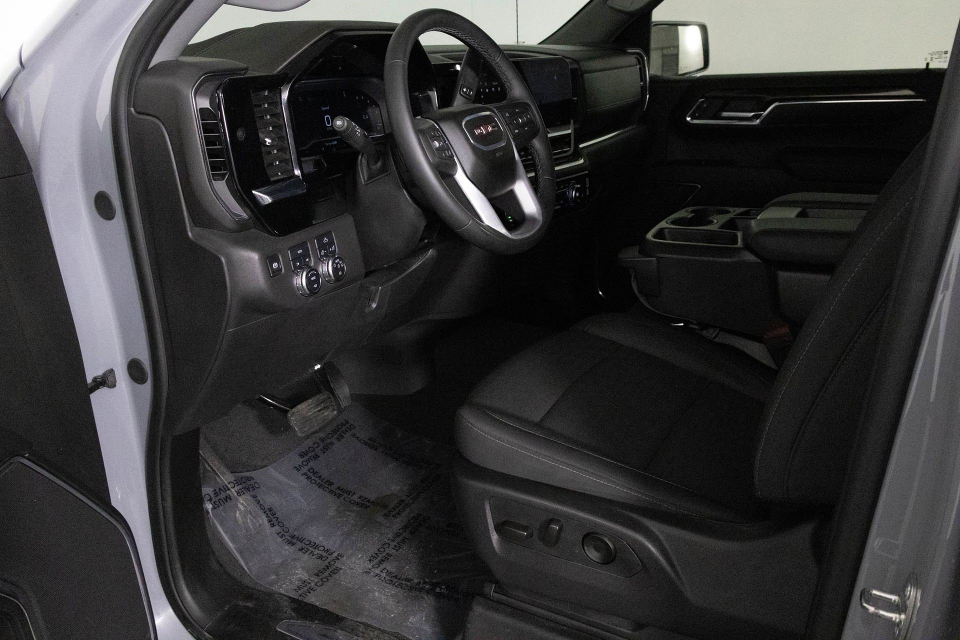 Certified 2024 GMC Sierra 1500 Elevation image 17