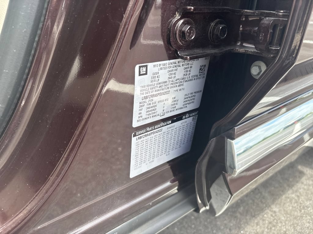 Used 2023 Buick Envision Avenir FWD image 25