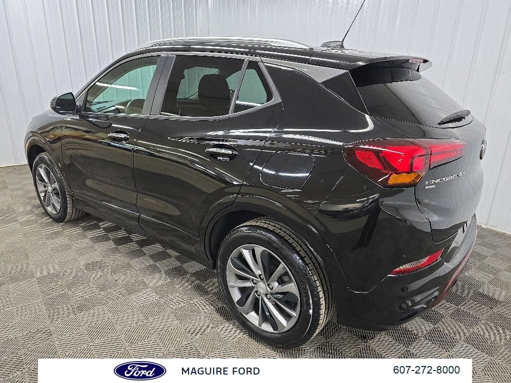 Used 2023 Buick Encore GX Select w/ Sport Touring Package AWD/4WD image 11