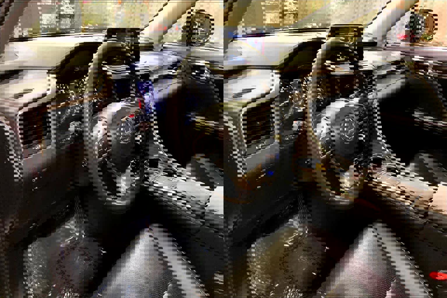 Used 2022 Lexus RX 350 AWD w/ Premium Package image 18