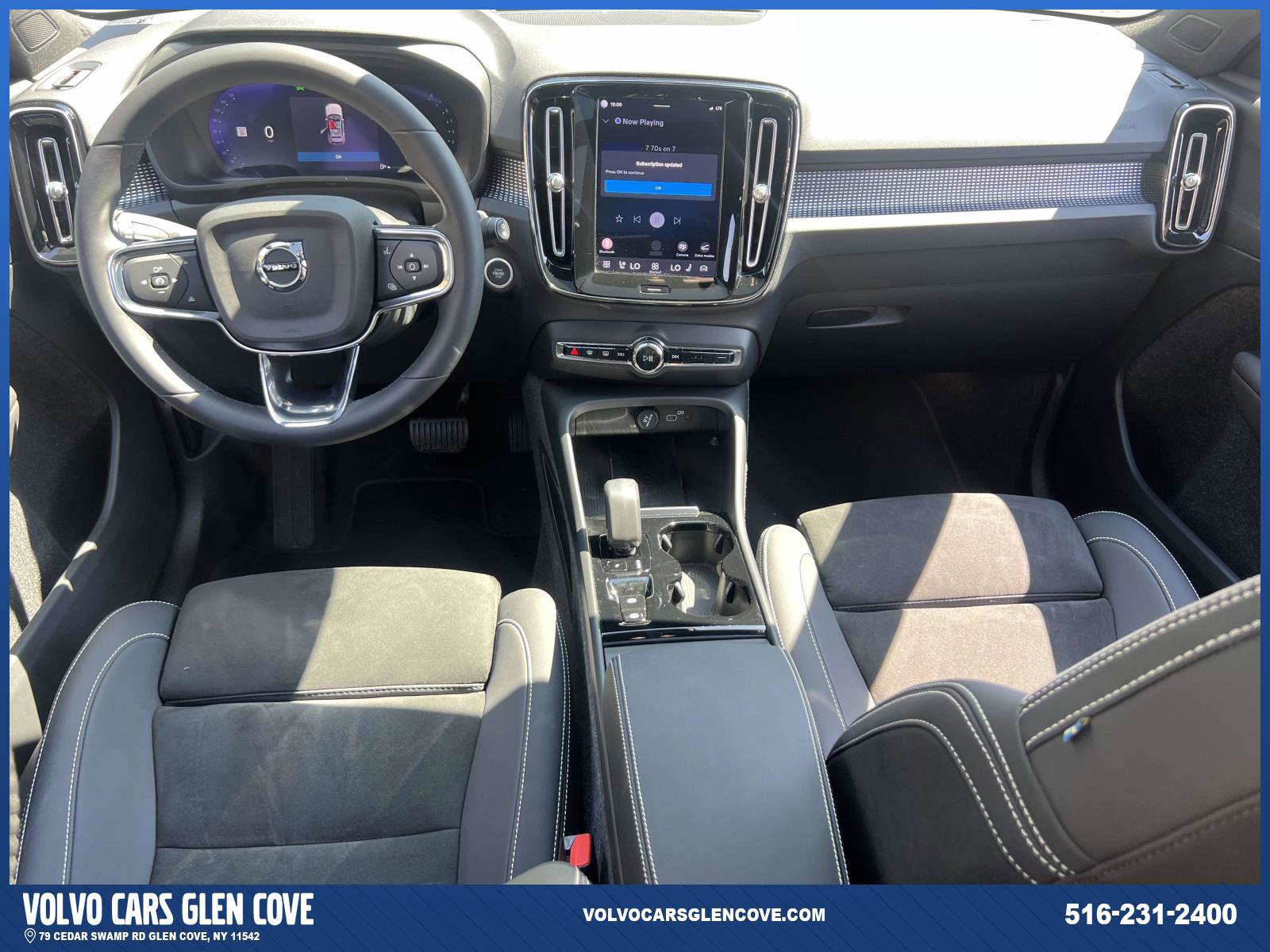 Certified 2023 Volvo XC40 B5 Plus w/ Climate Package AWD/4WD image 13