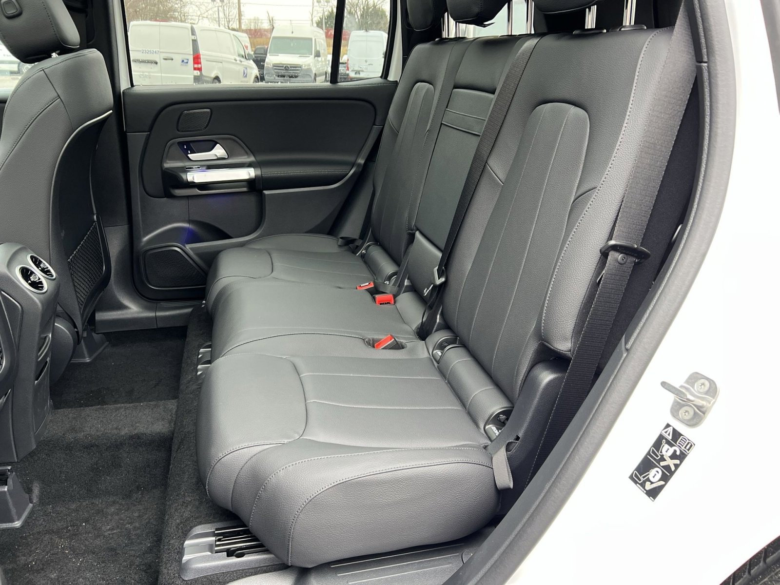New 2026 Mercedes-Benz GLB 250 4MATIC image 23