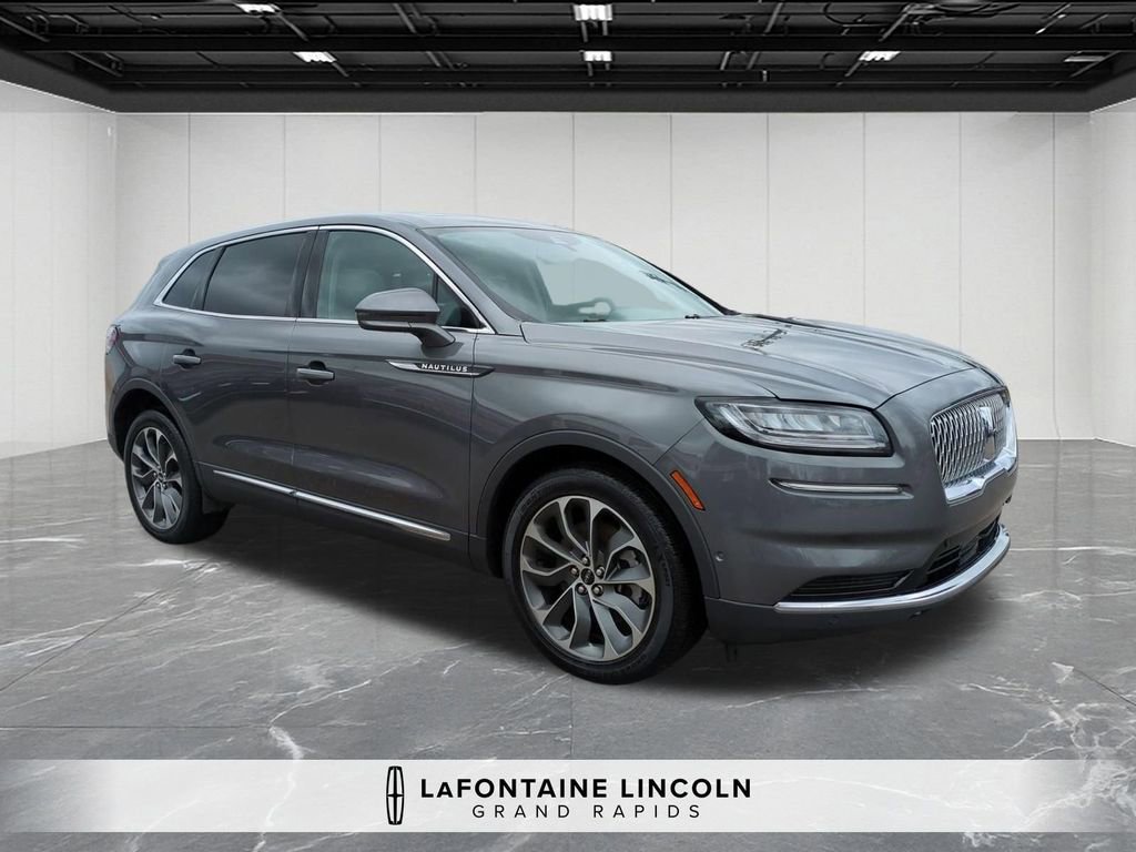 Certified 2023 Lincoln Nautilus Reserve w/ Equipment Group 201A image 7