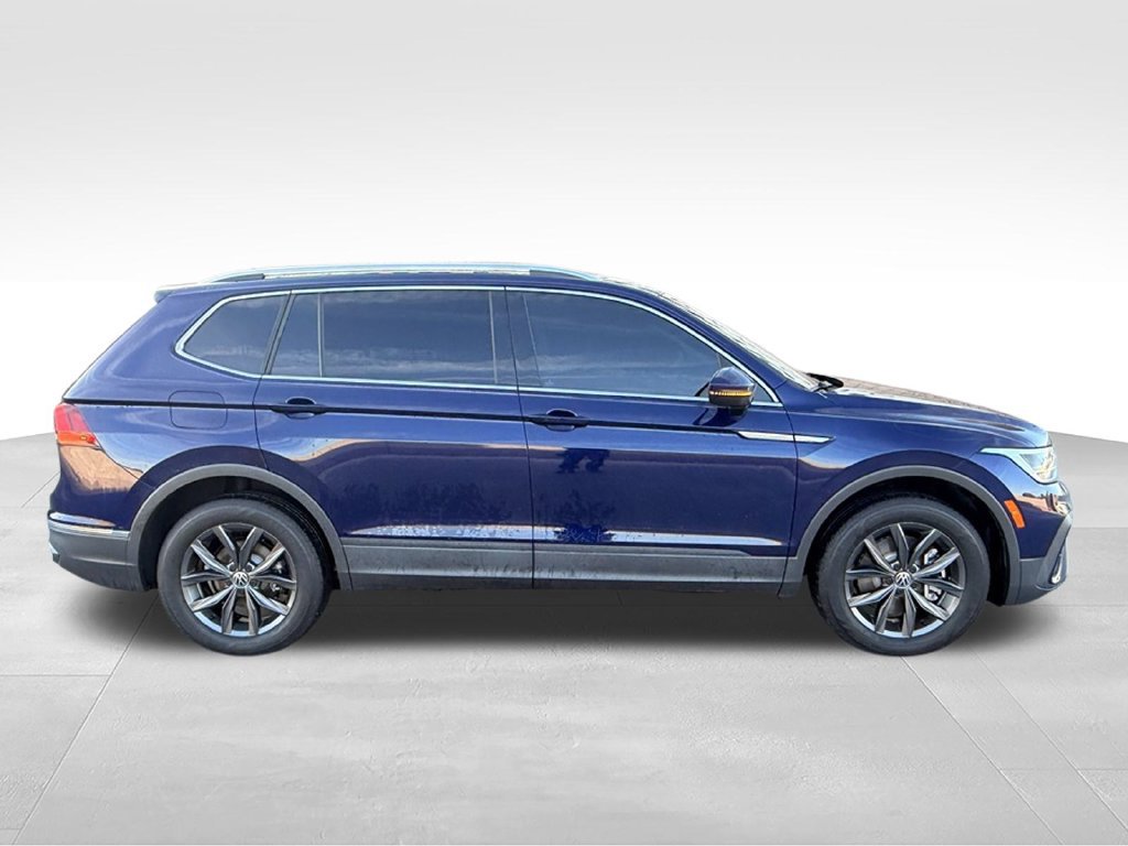 Used 2023 Volkswagen Tiguan SE FWD image 8