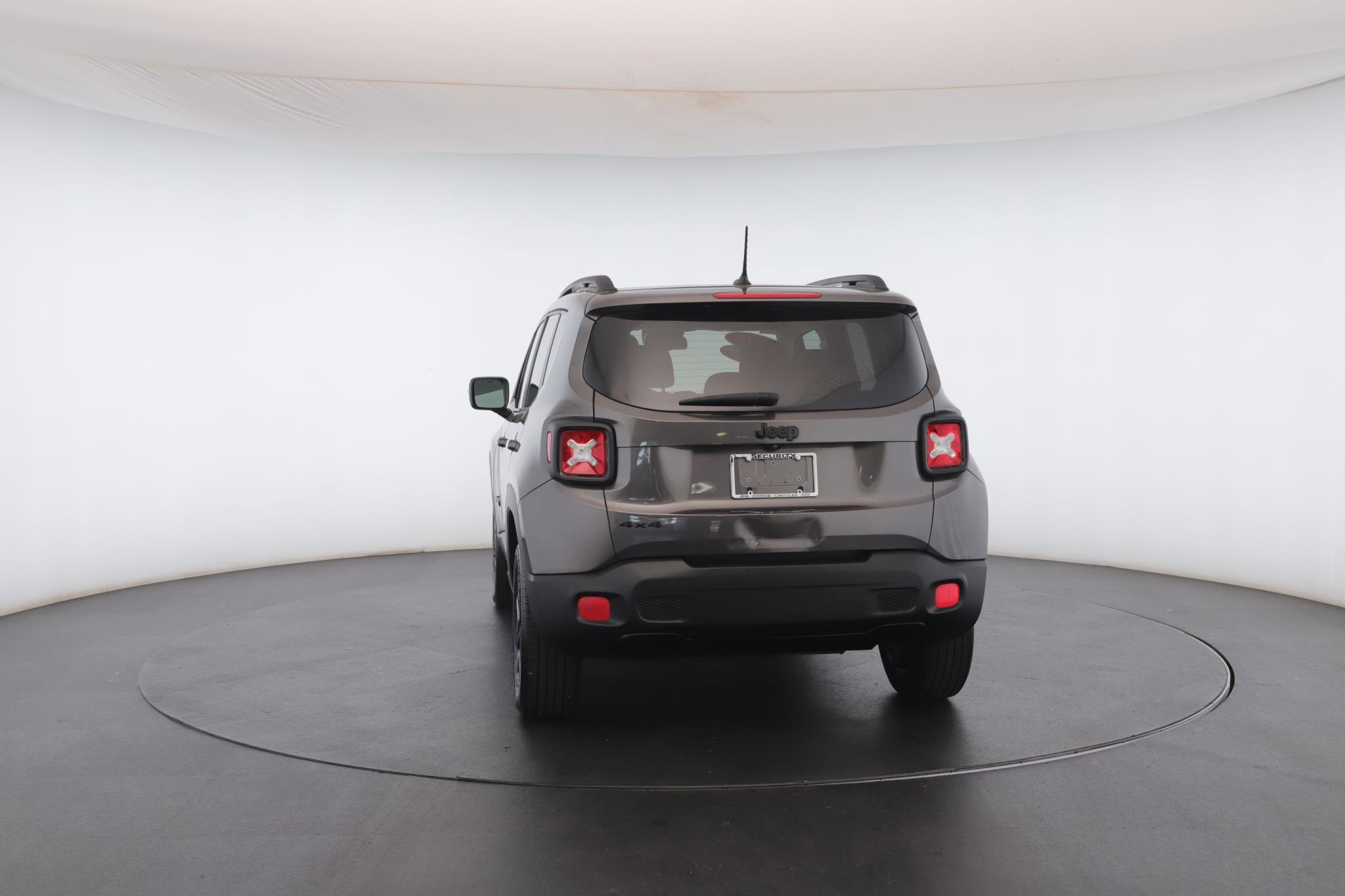 Used 2017 Jeep Renegade Altitude image 24