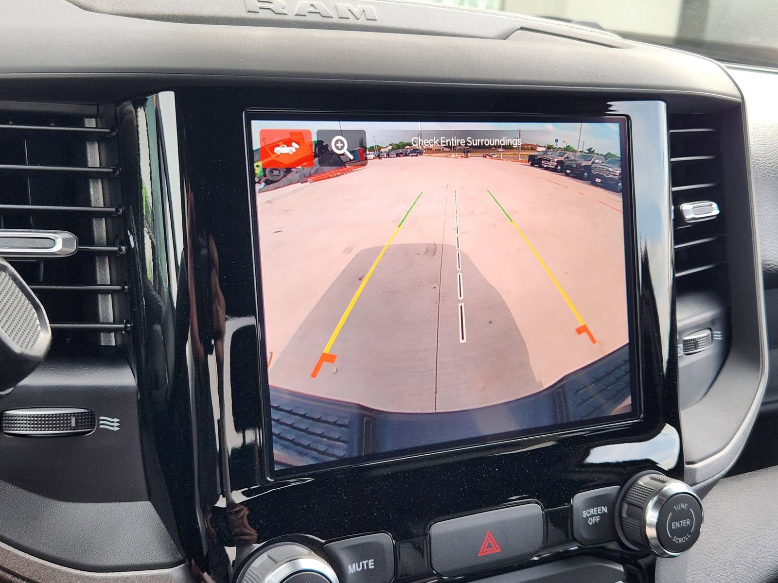 New 2026 RAM 2500 Tradesman AWD/4WD image 17