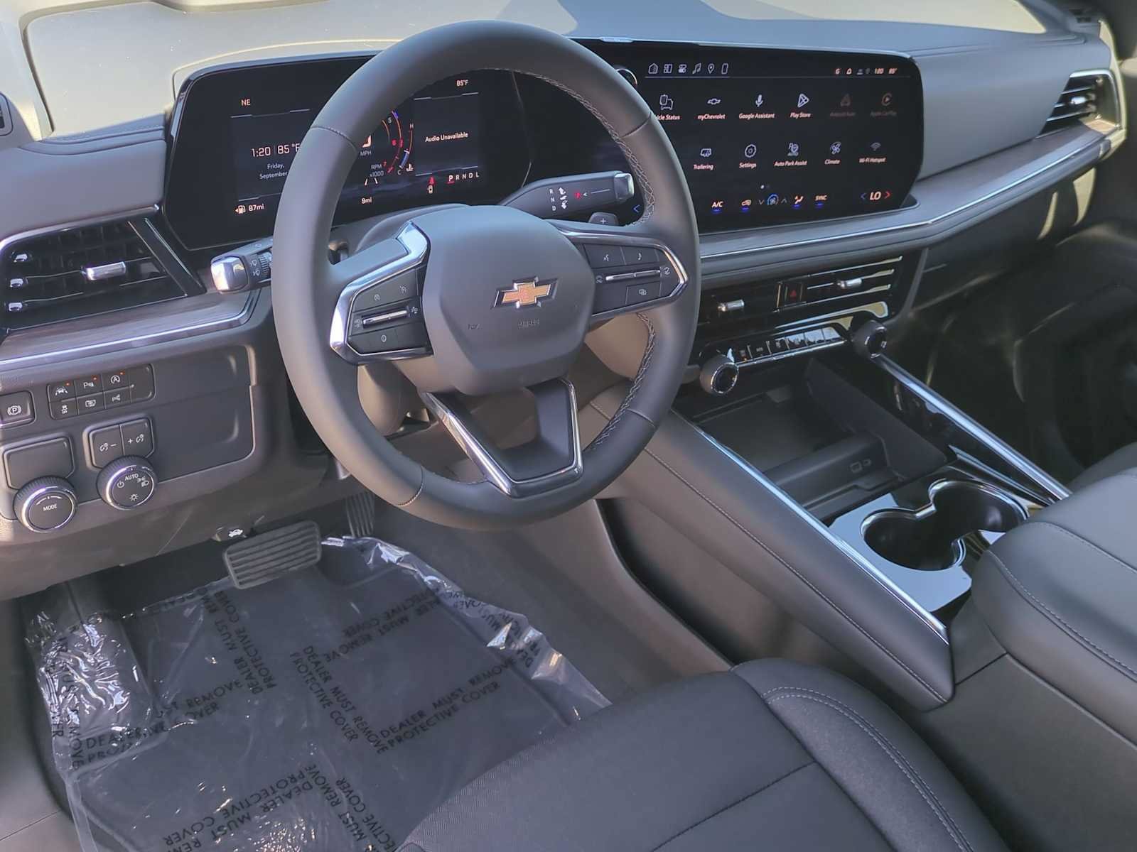 New 2026 Chevrolet Suburban LS RWD image 12