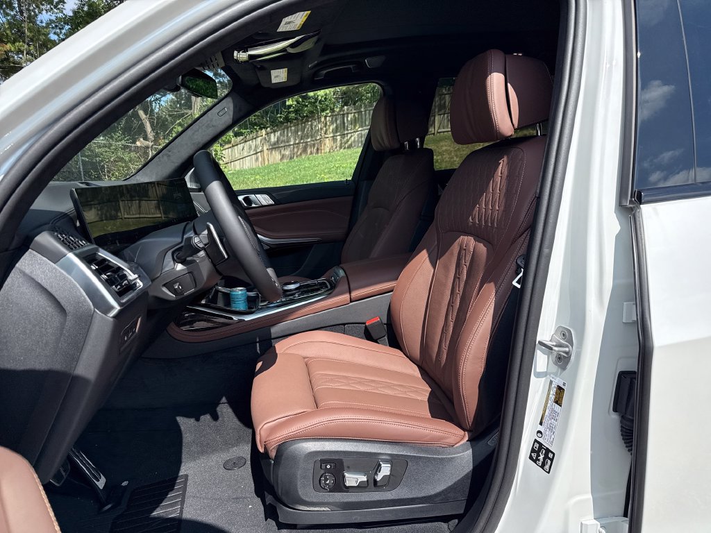 New 2027 BMW X7 M60i AWD/4WD image 10