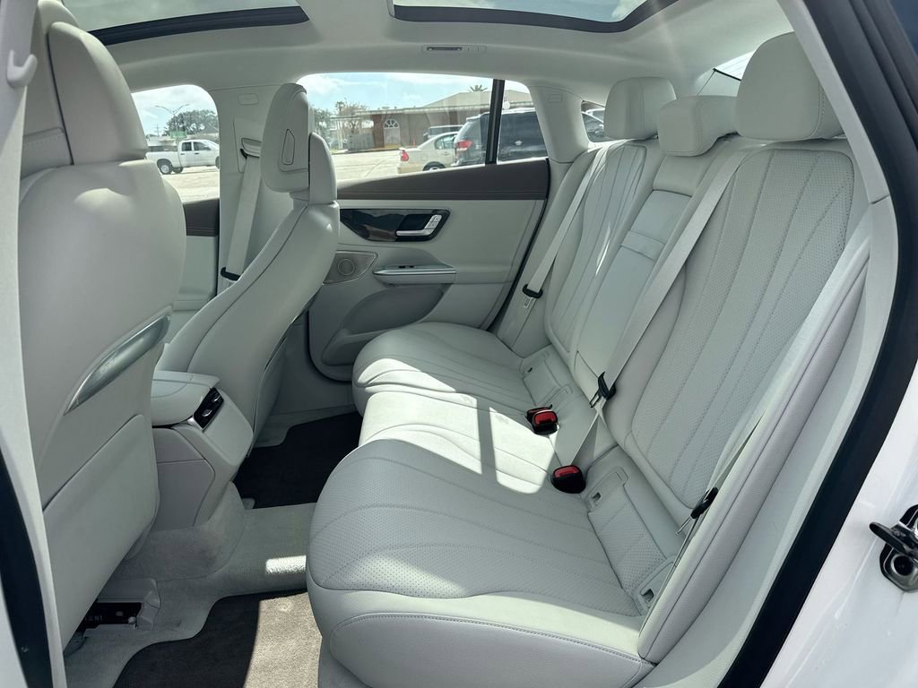 Used 2024 Mercedes-Benz EQE 350+ 4MATIC Sedan image 29