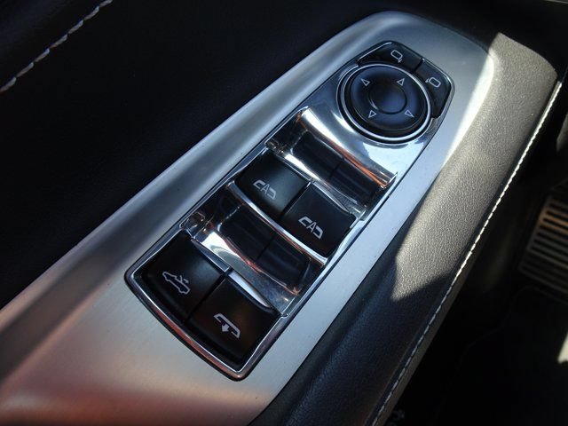 Used 2021 Chevrolet Corvette Stingray Convertible w/ 1LT RWD image 22