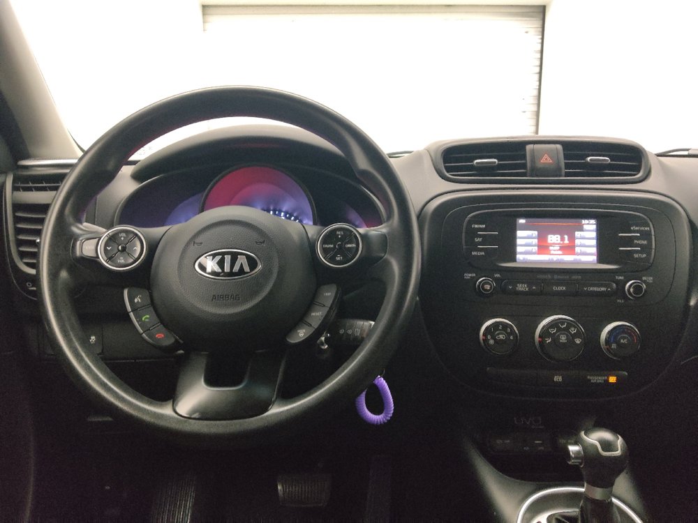 Used 2015 Kia Soul FWD image 22