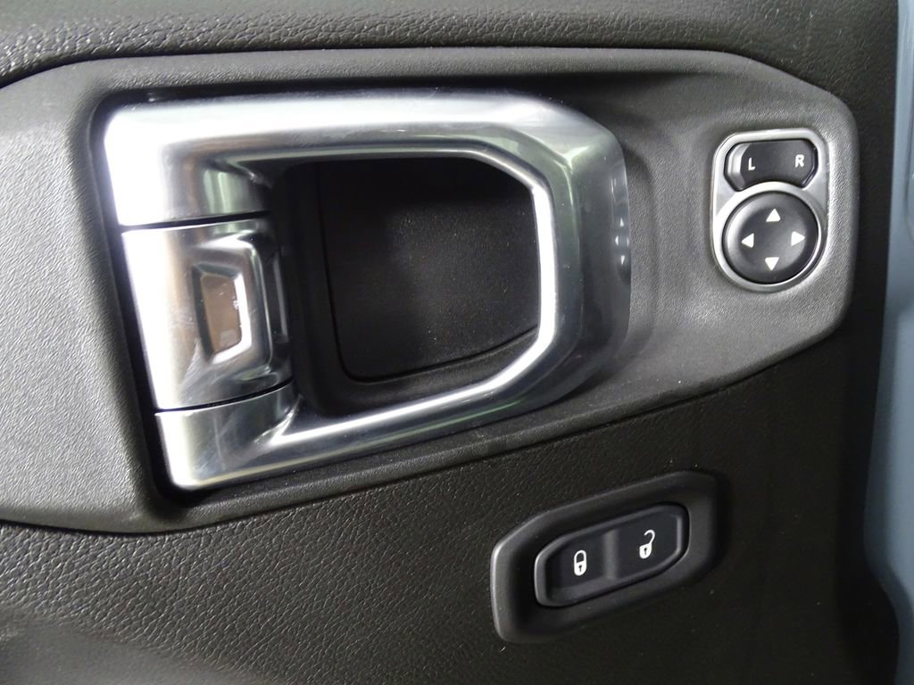 New 2026 Jeep Gladiator Mojave image 17