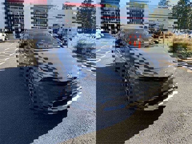 New 2026 Toyota Prius Plug-In Hybrid image 3