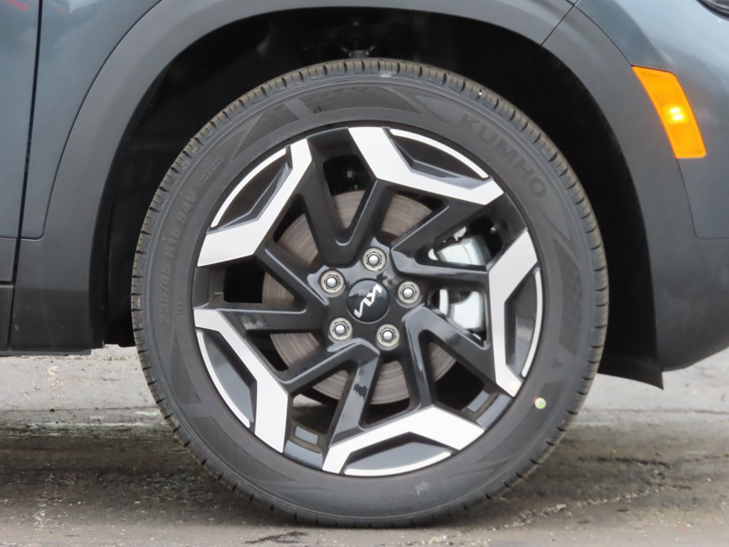 Certified 2025 Kia Seltos SX image 15