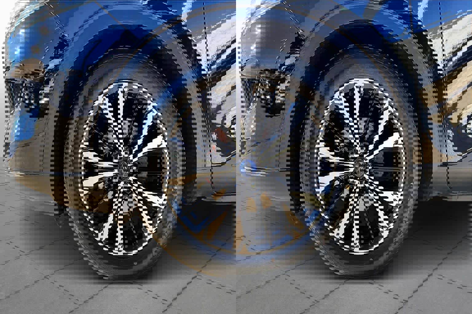 Used 2022 Ford Escape SE w/ SE Sport Appearance Package image 11