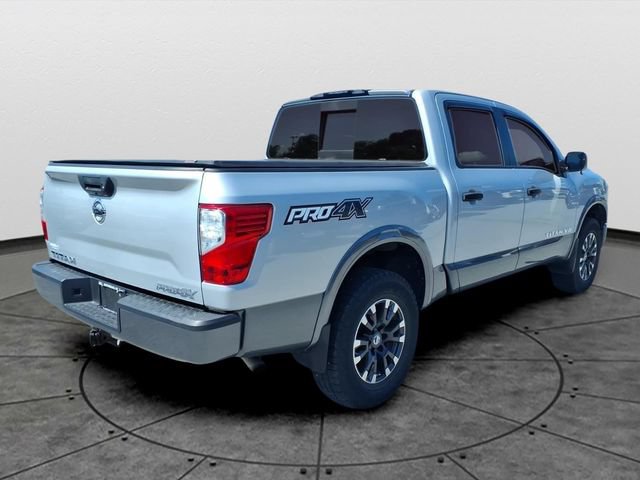 Used 2018 Nissan Titan PRO-4X AWD/4WD image 4