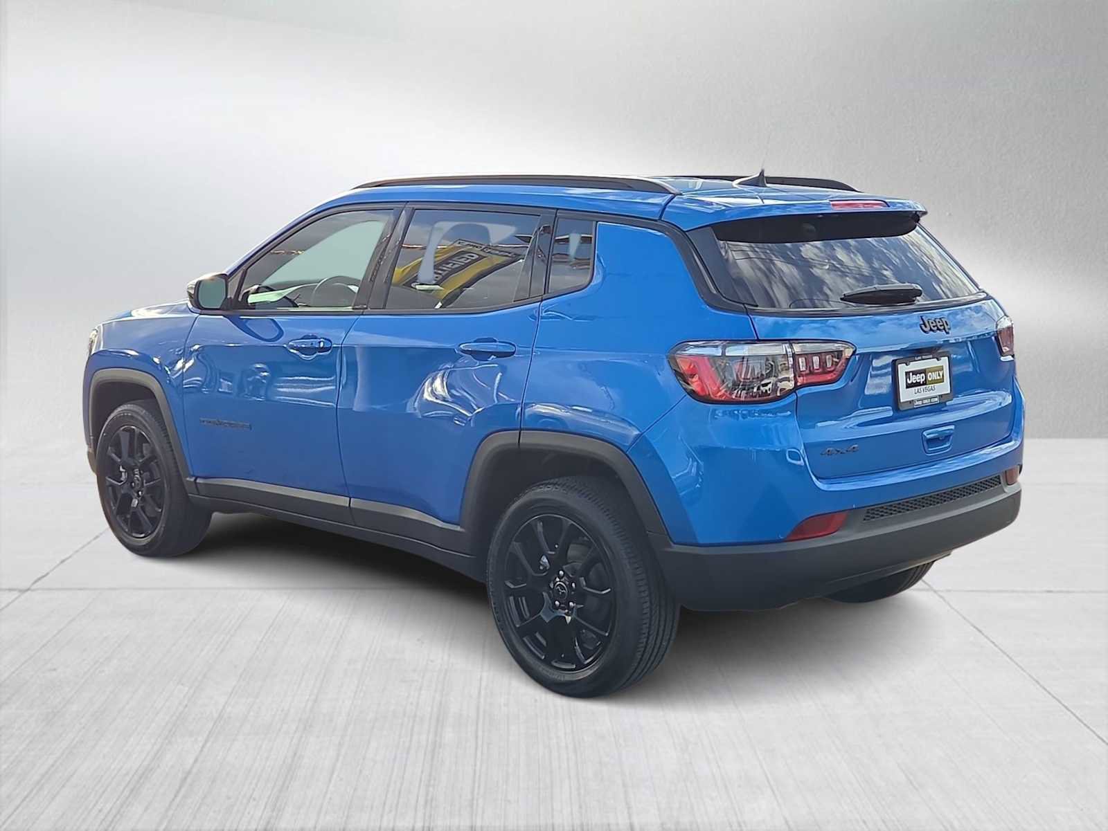 New 2026 Jeep Compass Latitude image 6