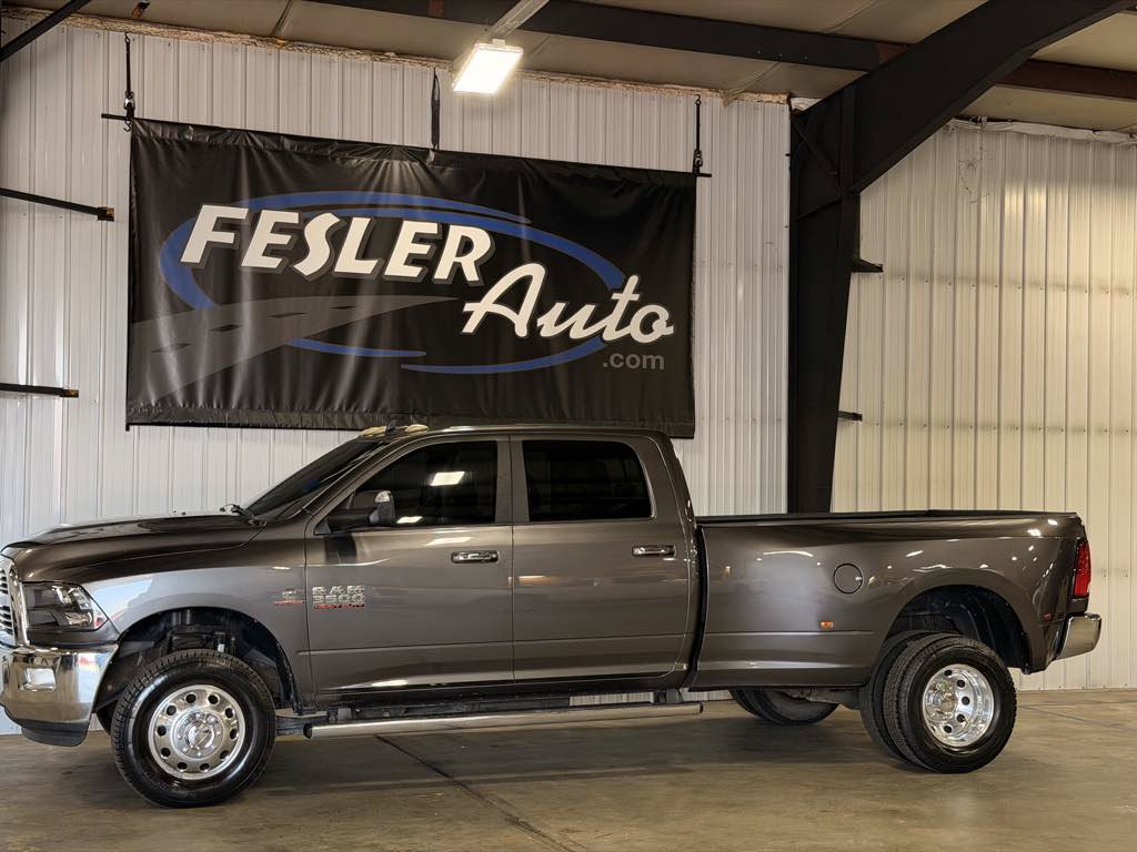 Used 2015 RAM 3500 Lone Star AWD/4WD image 38