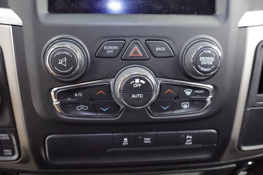 Used 2020 RAM 1500 Warlock w/ Electronics Group AWD/4WD image 29