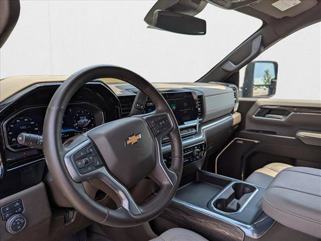 Used 2024 Chevrolet Silverado 2500 LTZ w/ LTZ Convenience Package image 11