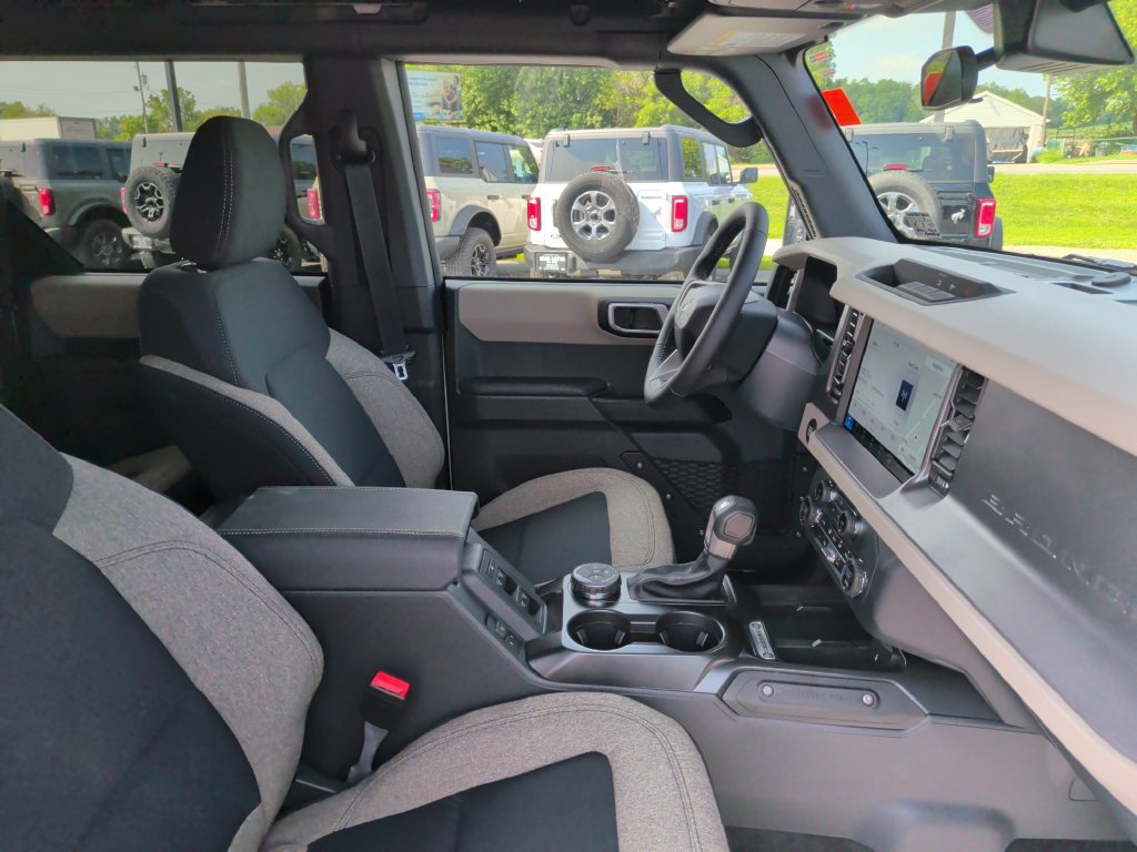 New 2026 Ford Bronco Big Bend AWD/4WD image 9