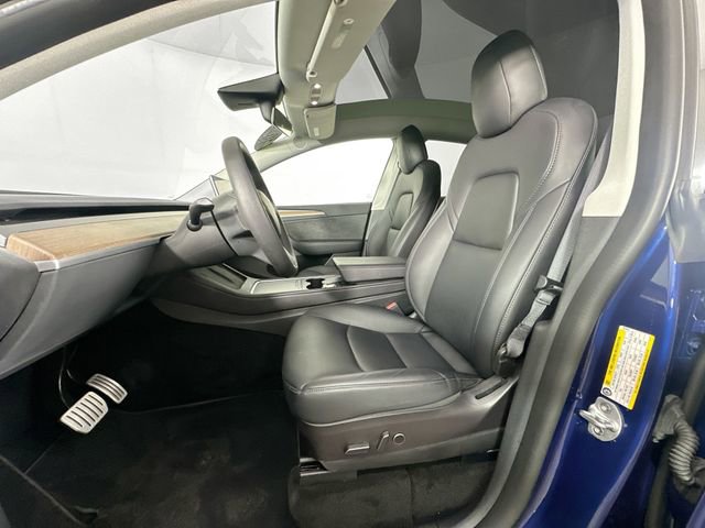 Used 2022 Tesla Model Y Performance image 4