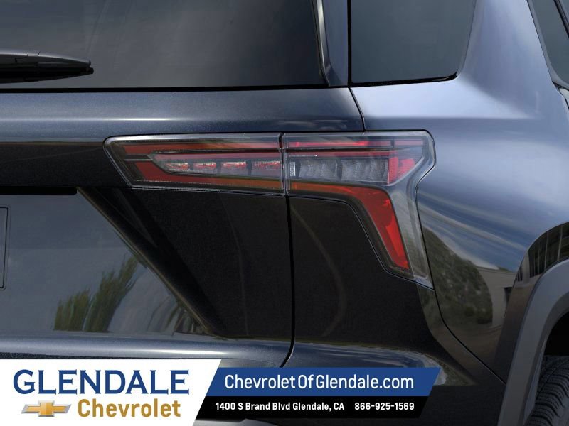 New 2026 Chevrolet Equinox LT w/ Safety and Technology Package FWD image 11