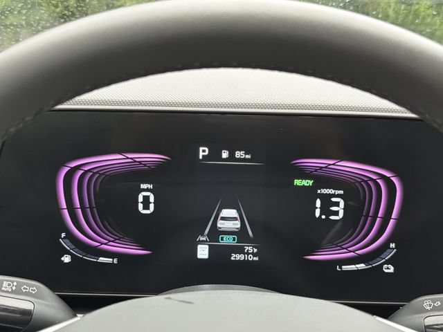 Used 2024 Kia Niro EX Touring FWD image 26
