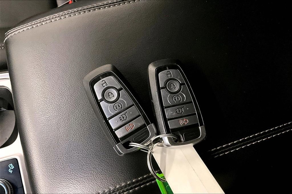 Used 2023 Ford Explorer XLT w/ Equipment Group 202A image 34