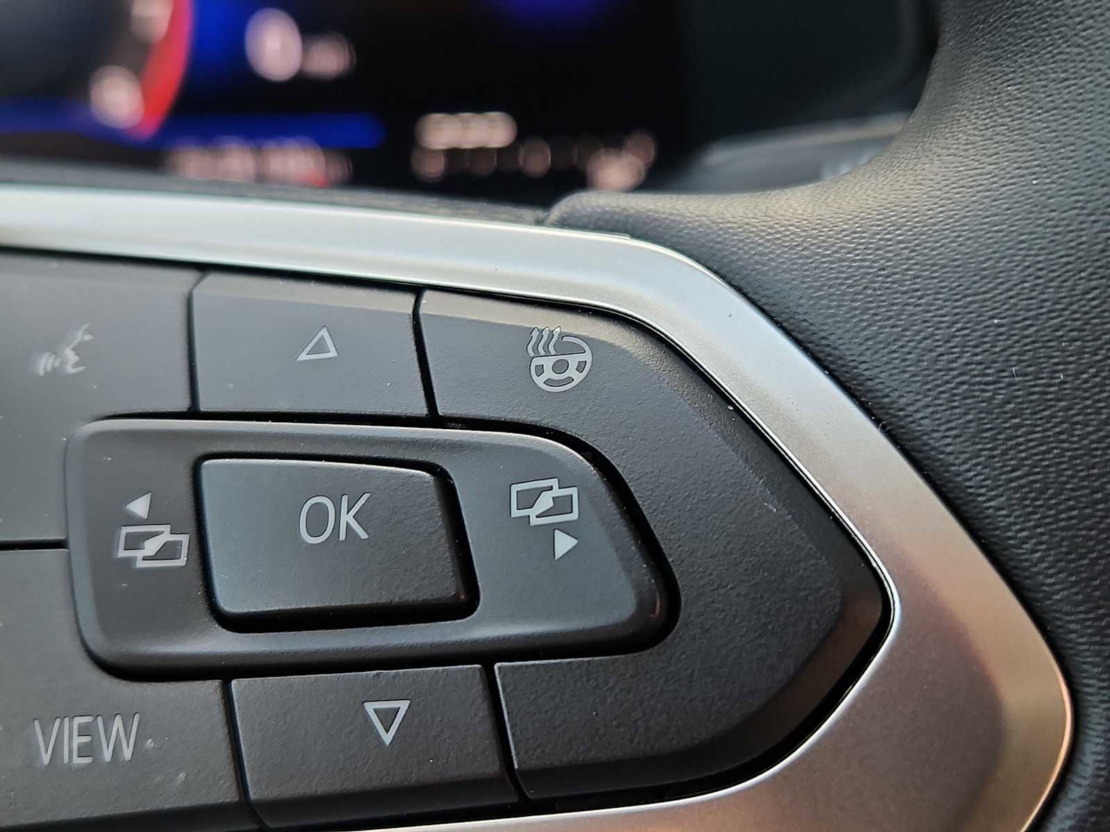 Used 2025 Volkswagen Taos S AWD/4WD image 19