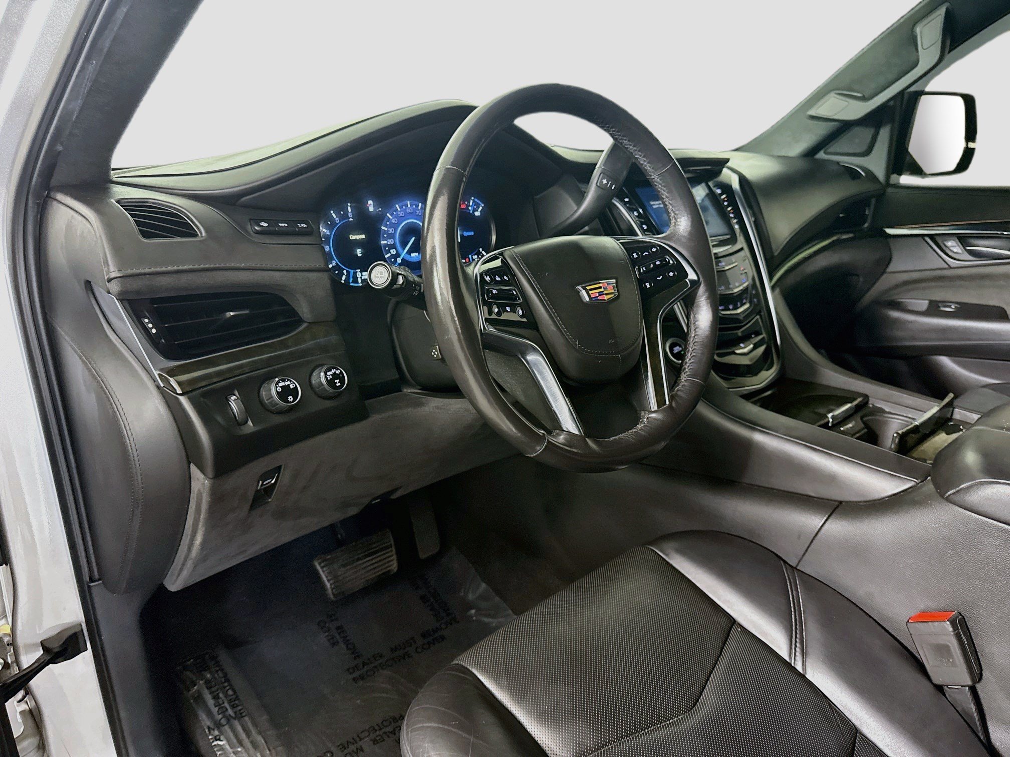 Used 2020 Cadillac Escalade ESV Platinum AWD/4WD image 23
