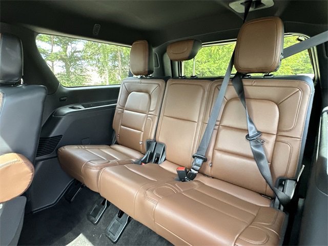 New 2024 Lincoln Navigator L Reserve image 24