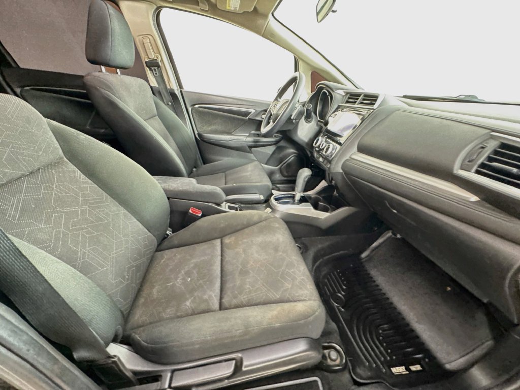 Used 2016 Honda Fit EX image 29