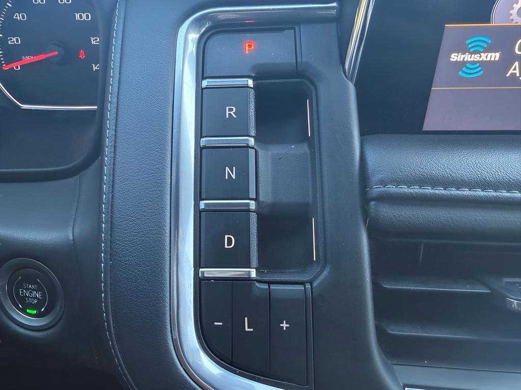 Used 2021 Chevrolet Tahoe LT w/ Luxury Package image 19