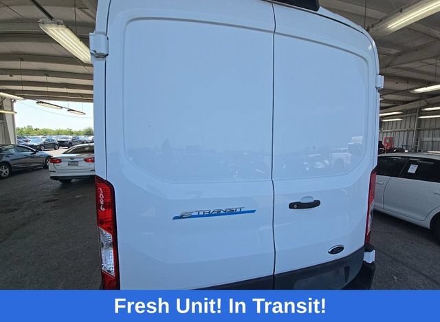 Used 2023 Ford E-Transit Medium Roof RWD image 10