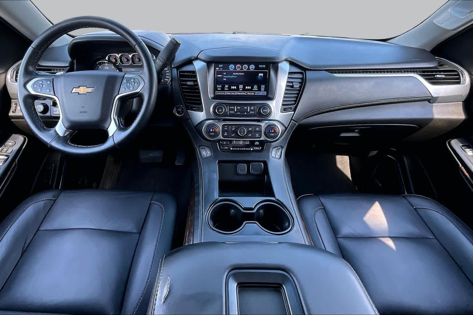Used 2019 Chevrolet Tahoe LT w/ RST Edition AWD/4WD image 16
