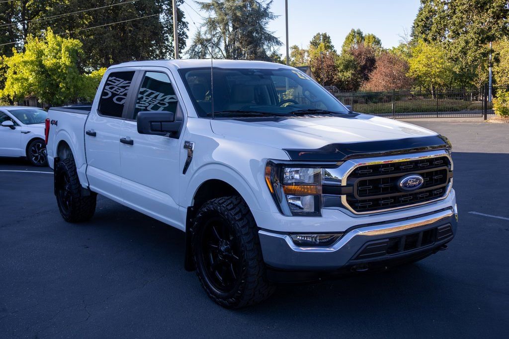 Used 2023 Ford F150 XLT w/ Trailer Tow Package image 5