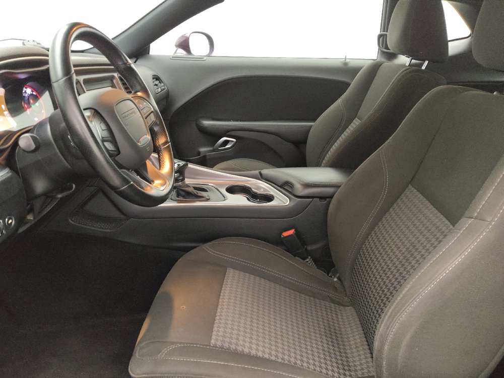 Used 2020 Dodge Challenger SXT w/ Blacktop Package RWD image 17