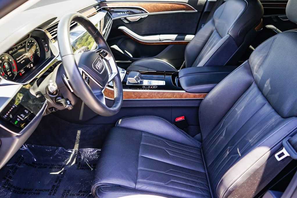 Used 2024 Audi A8 L 3.0T w/ Comfort Plus Package AWD/4WD image 16
