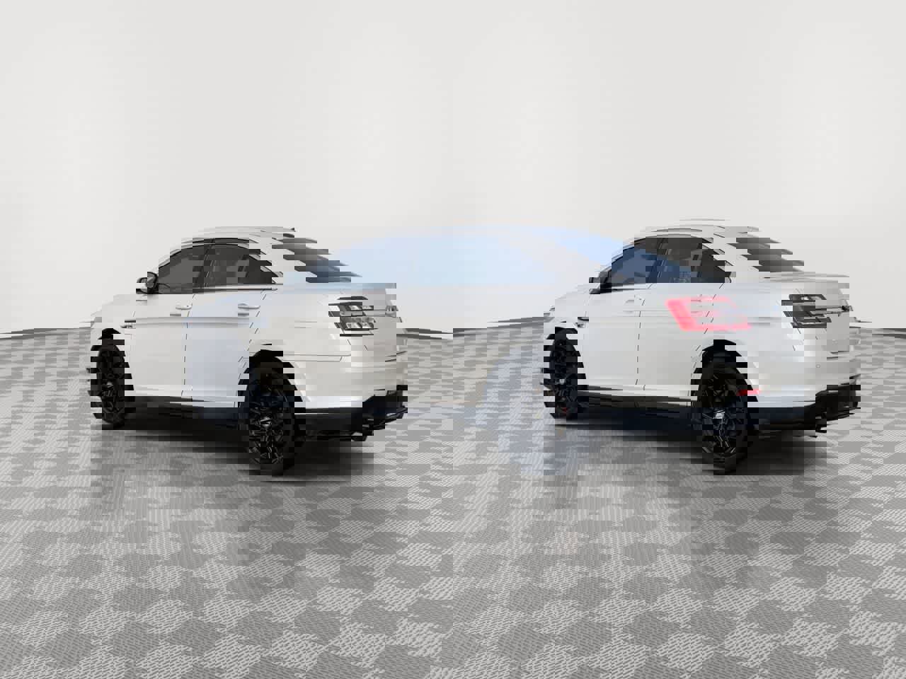 Used 2014 Ford Taurus SEL w/ Equipment Group 201A image 6