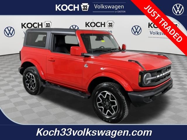 Used 2023 Ford Bronco Outer Banks AWD/4WD image 1