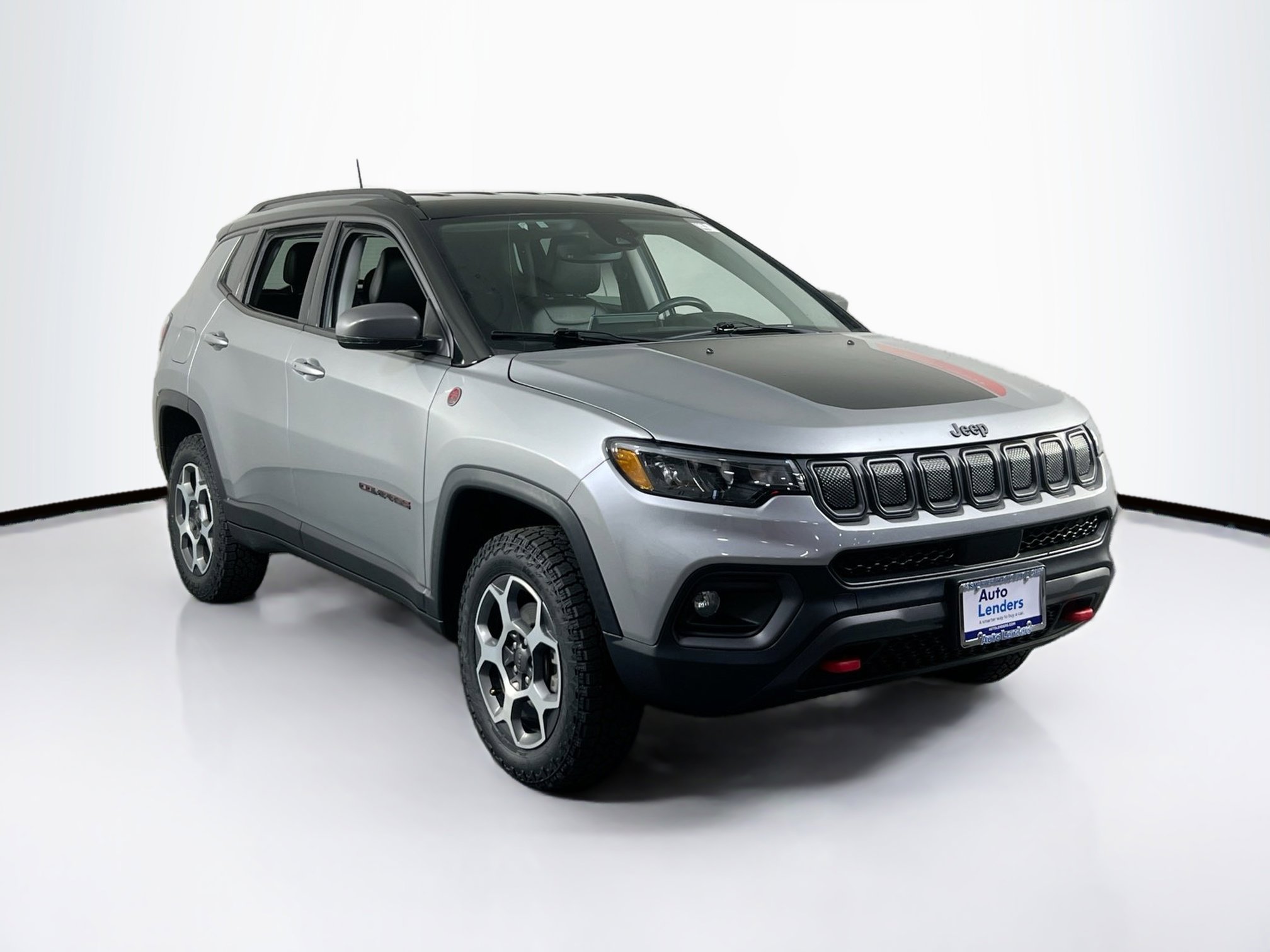 Used 2022 Jeep Compass Trailhawk w/ Trailhawk Convenience Group image 3
