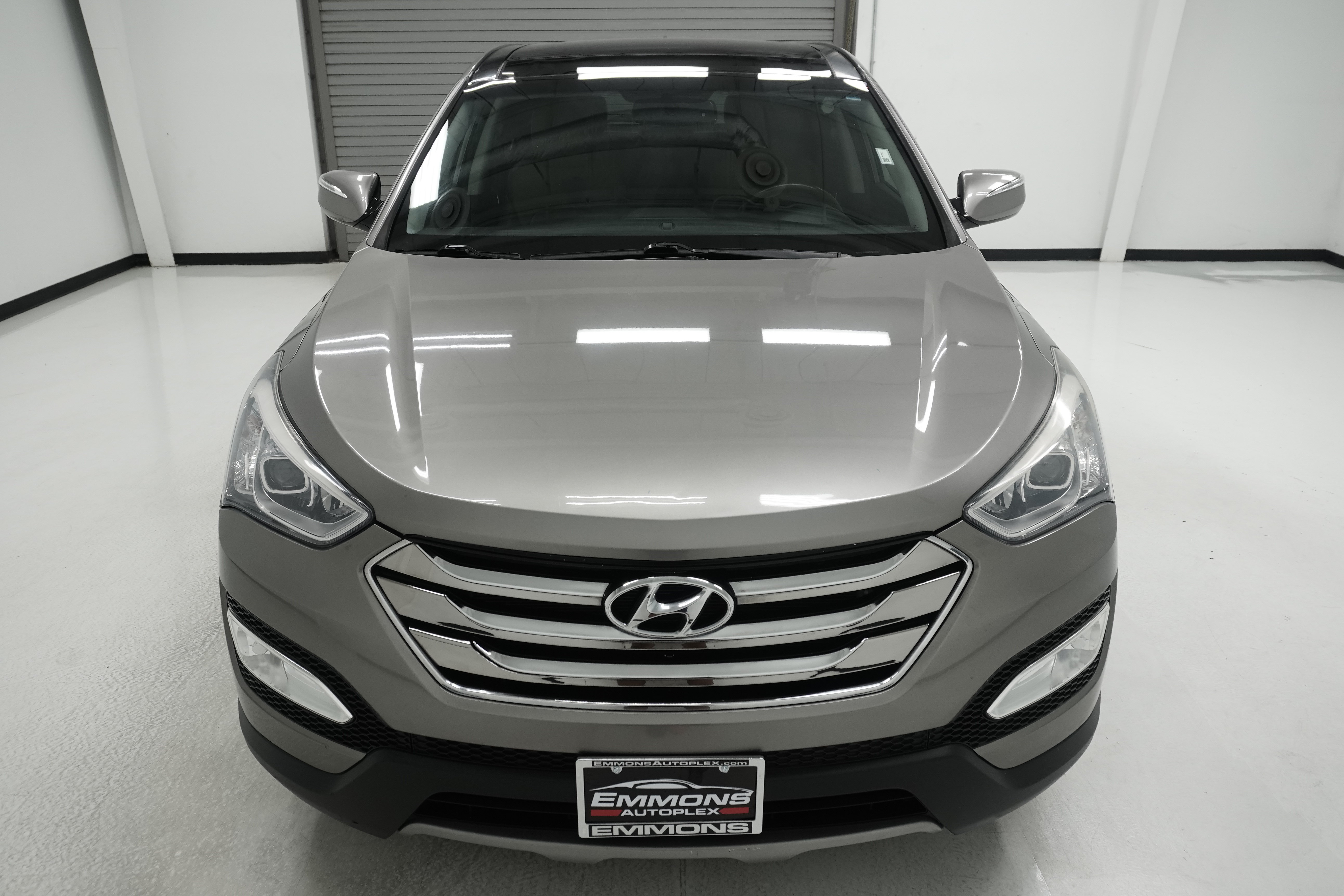 Used 2013 Hyundai Santa Fe Sport w/ Technology Pkg FWD image 2