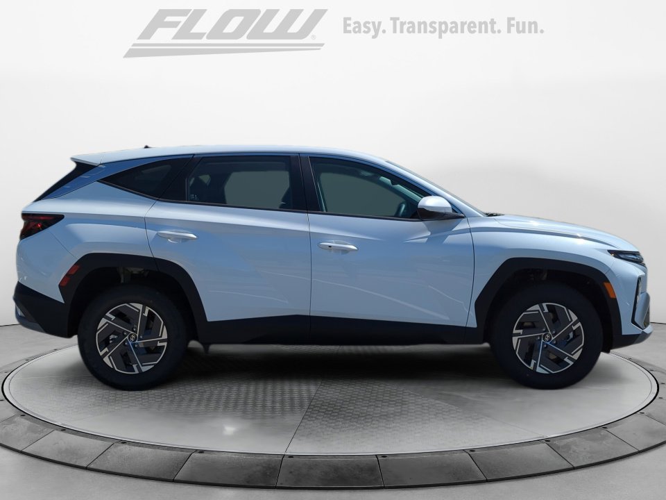 New 2026 Hyundai Tucson Blue SE AWD/4WD image 8