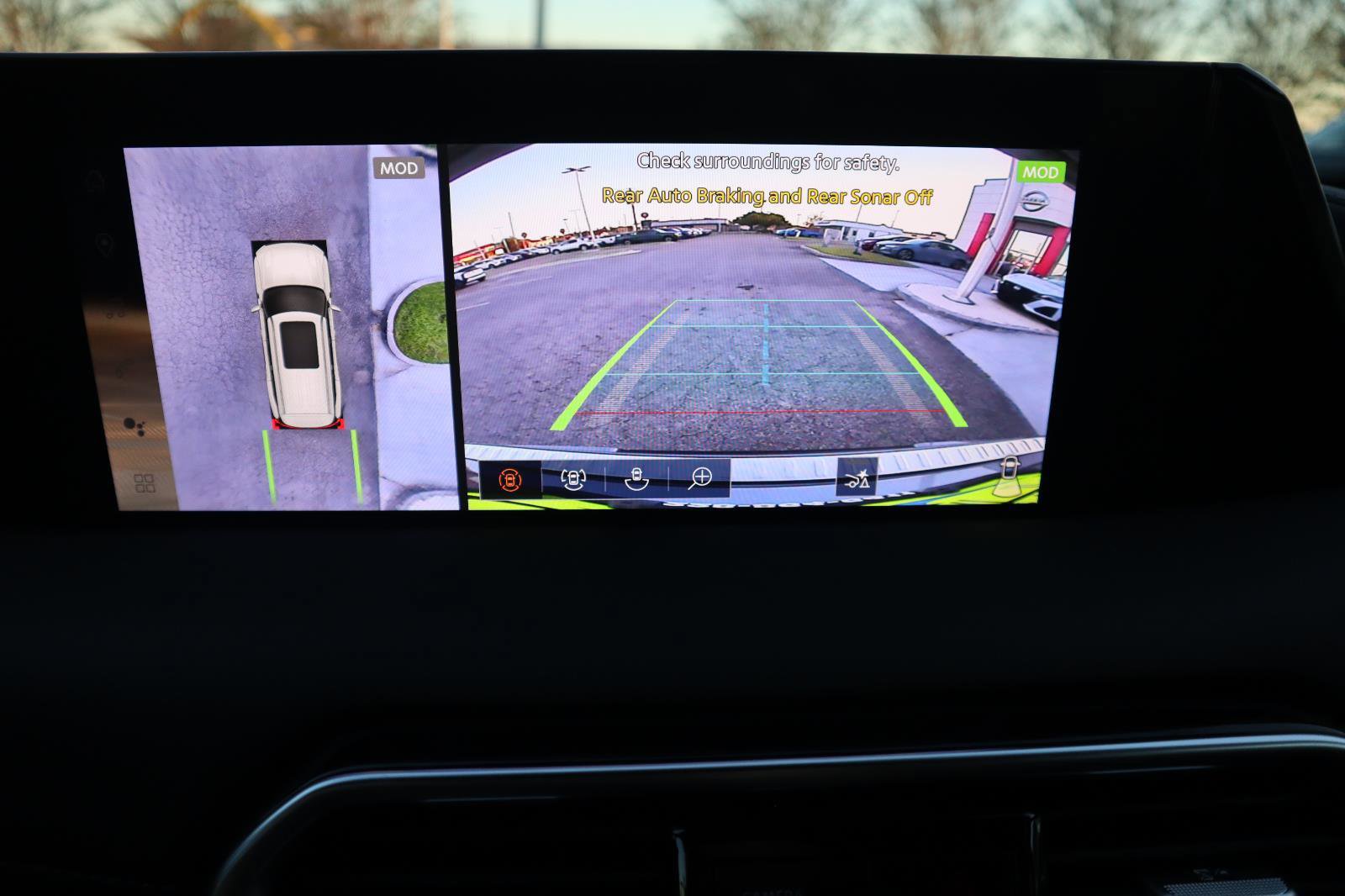 New 2026 Nissan Armada SL w/ Captain's Chari Seat Package image 30