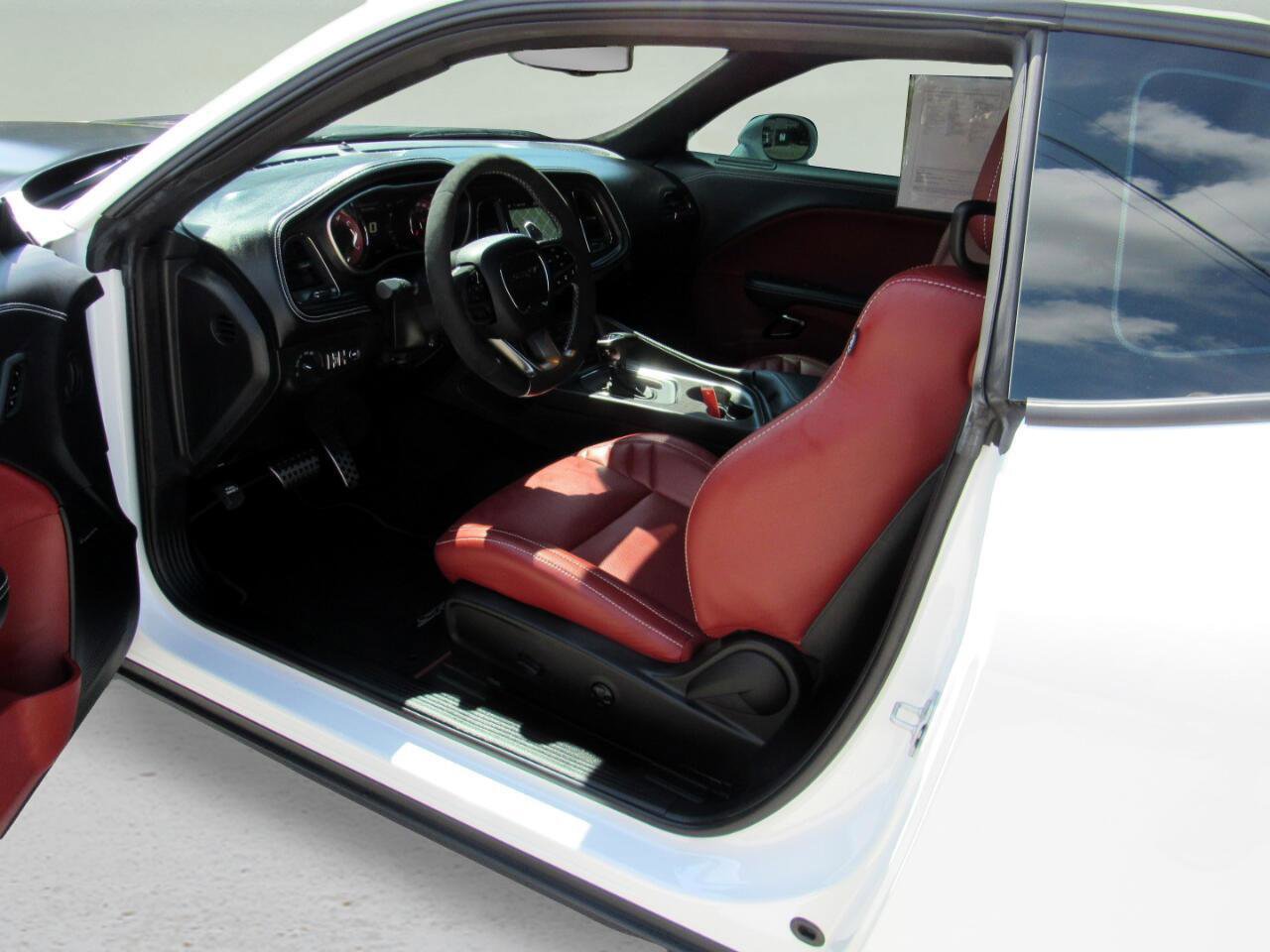 Used 2023 Dodge Challenger SRT Hellcat image 21