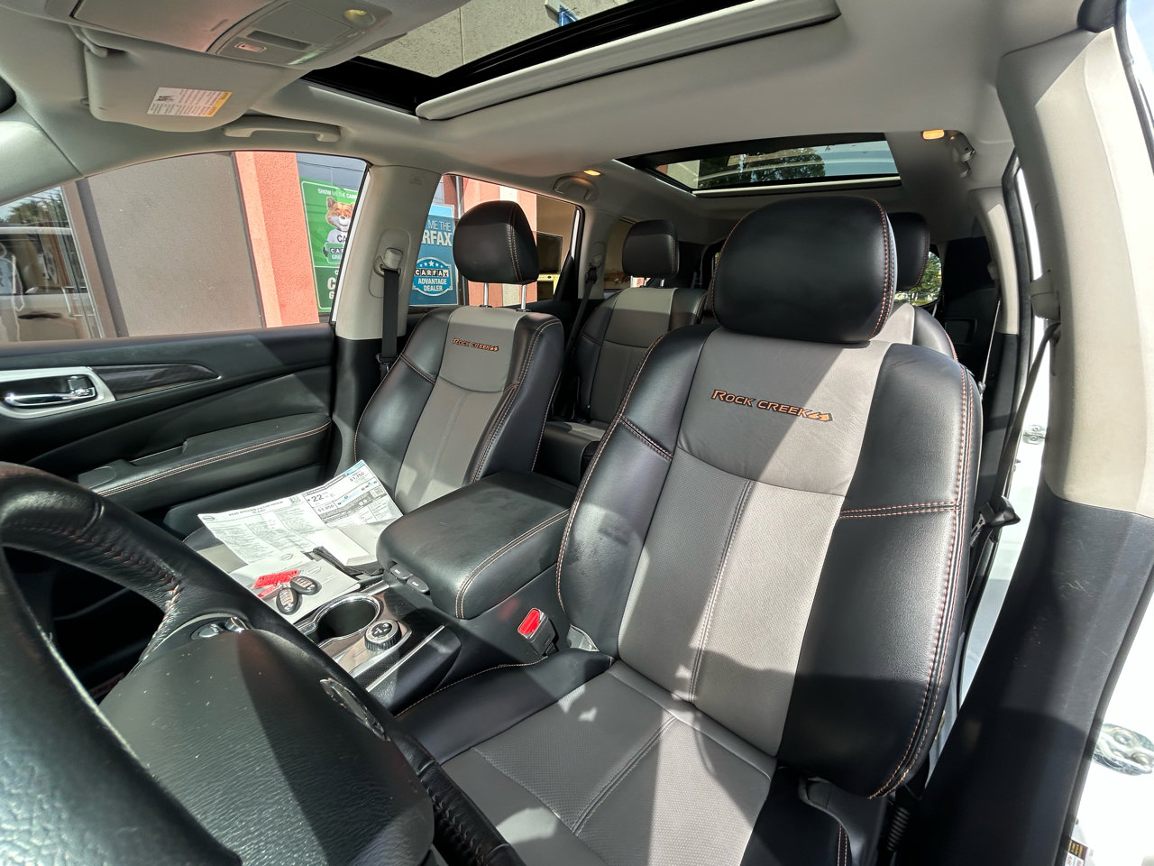 Used 2020 Nissan Pathfinder SL image 20